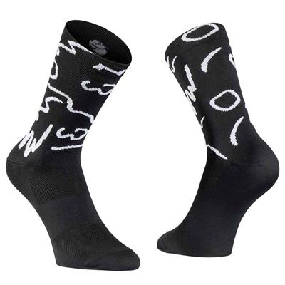 Pánské cyklo ponožky Northwave Vibe Sock Black/White                            